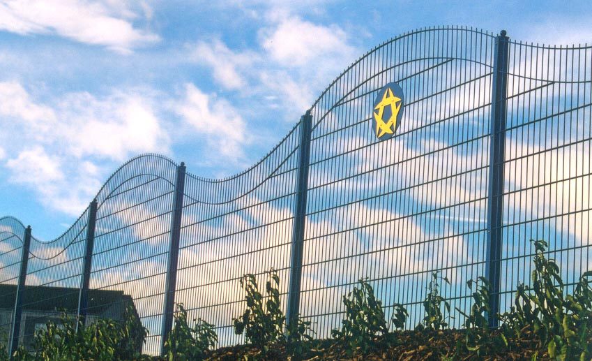 Architectural Fencing Perimeter fencing solutions Integrating security measures