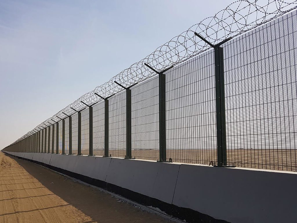 HiSec Plus Perimeter Security Fencing anti climb fencing