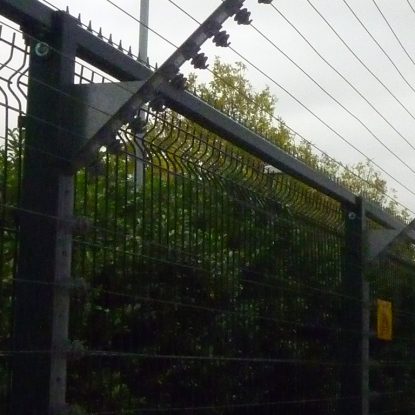 myths of electric fencing