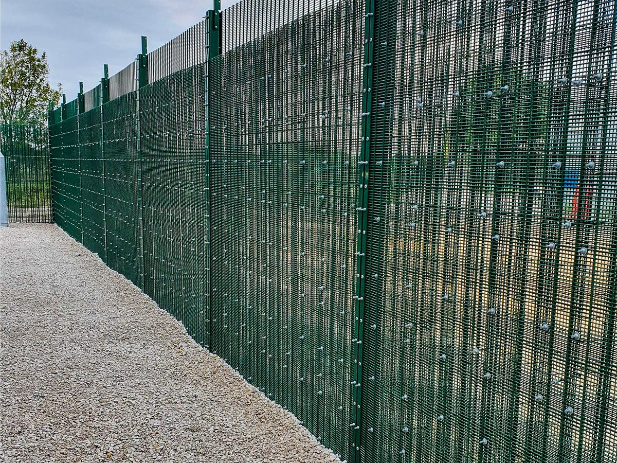 Zaun CorruSec SR4 Rated Fencing D10 Rated Fencing SR3 Rated Fencing C10 Fencing