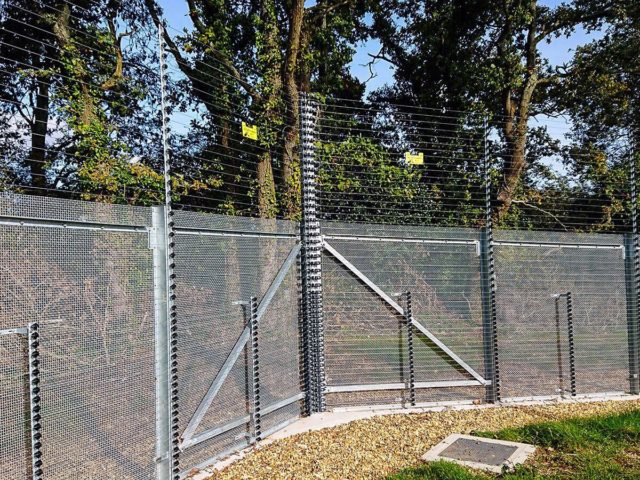 High Security CPNI Approved Fencing ArmaWeave